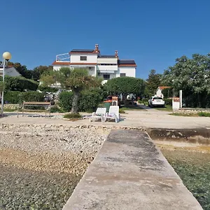 Katarina 3* Petrčane