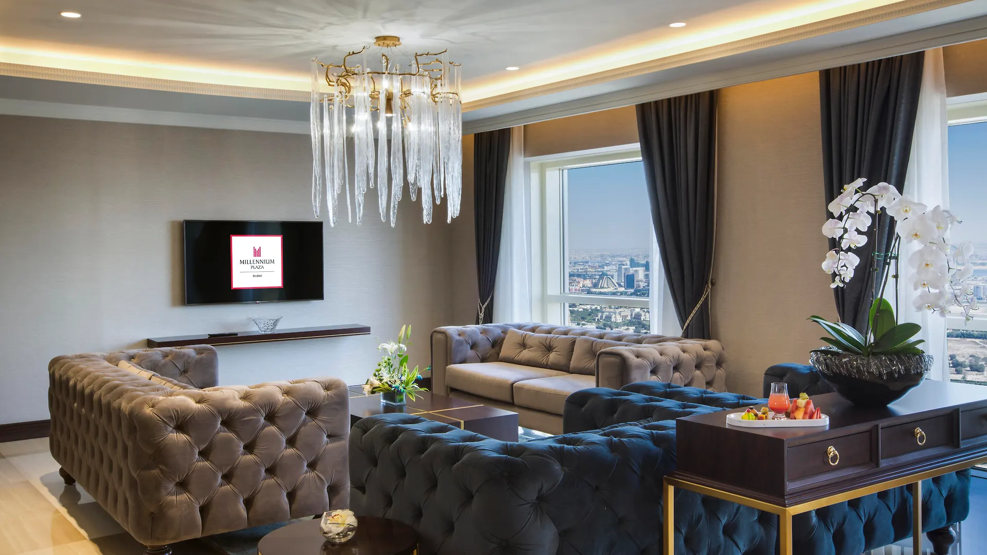 The Tower Plaza Hotel Dubai 5*,  Forenede Arabiske Emirater